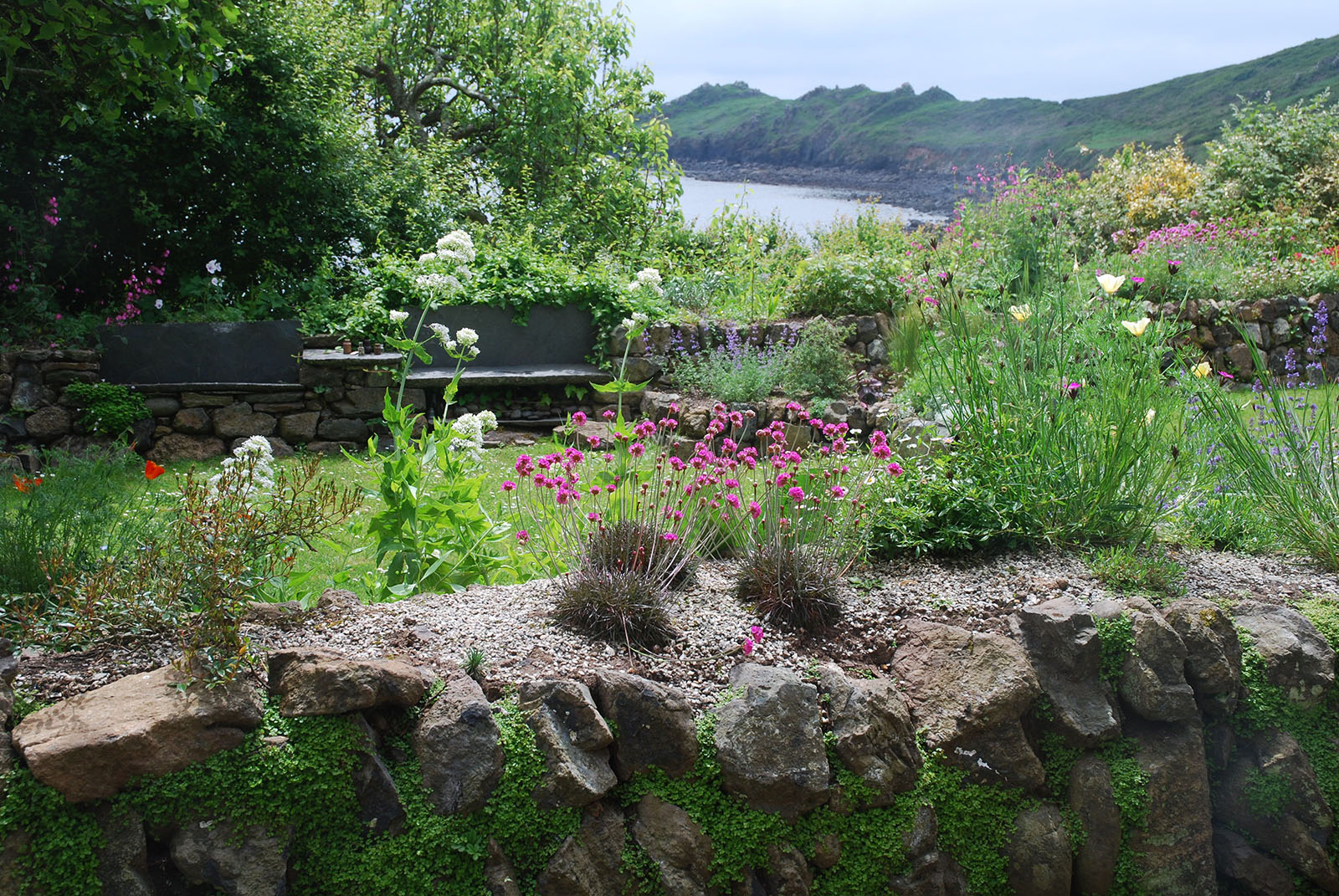 Garden design which reflects the surrounding Cornish landscape