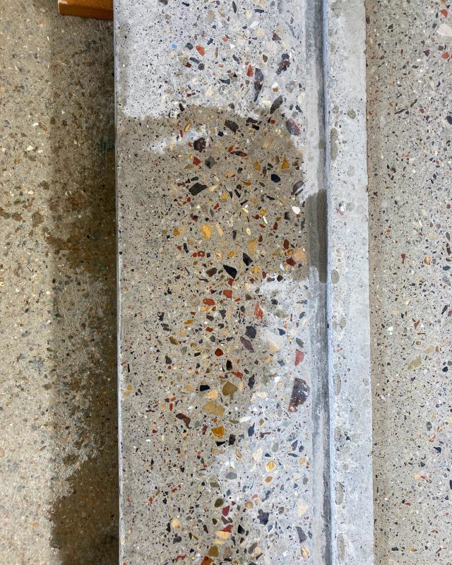 Fun project making window and door cills for @bakerbrown_studio using 100% waste aggregates from a construction site ♻️The bespoke mortar has been tested, and exceeds the appropriate British Standard for compressive strength 🏋️ #materialdesign #reuse #architecture #sustainabledesign #surfacedesign #circulardesign #wasteisaresource #lwsjournal #landscapearchitecture #terrazzo #terrazzodesign #reusearchitecture #design